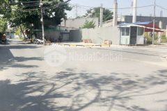 Nhà phố liền kề 1 trệt 3 lầu 4pn 5wc, vỉa hè 3m, đường thạnh lộc, quận 12. giá 5.5 tỷ