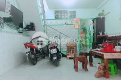 Kế bên bệnh viện quận 8 p4 quận 8 ô tô đậu sát nhà 69m2 chỉ 3.x tỷ.