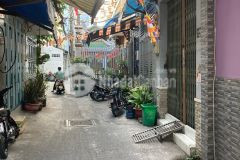 Hẻm 3 gác căn góc, tôn thất thuyết, f4, q4, 3 tầng 30m2 4.6 tỷ