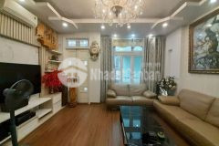 Bán nhà hoàng cầu. đống đa. ô tô. kinh doanh. dt 55m2. mt 5m. 5 tầng. giá 12,16 tỷ.