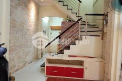 Bán nhà riêng ngõ 279 đội cấn 33m2 4 tầng giá 4,5 tỷ. lh 0869381258