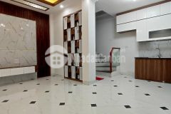 Bán nhà ngọc thuỵ, long biên 60m2, mặt tiền 5m, oto đỗ cửa, kinh doanh, giá 6.9 tỷ