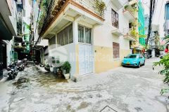 Gấp phân lô ô tô tránh gara ô tô thang máy tiện ích