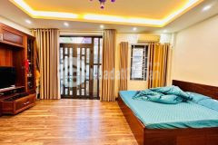 Bán nhà hồ tùng mậu,cầu giấy,thoáng sáng gần mặt phố,55m,4t,4.5m,giá 6.2 tỷ.lh 0966866250