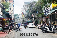 Bán nhà mặt phố ba đình,kinh doanh sầm uất,mt rộng,dt 70mx4 tầng giá chỉ 14tỷ