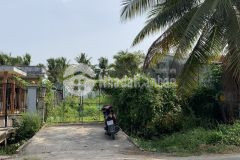 Đất đẹp mặt tiền đường nhựa xã trung an tp mỹ tho 10x30m nở hậu 15.77m thổ cư 120m