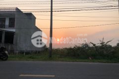 Cần bán lô đất mặt tiền đường 7,5 m, 200 m2, view cánh đồng