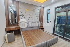 Bán nhà đẹp nguyễn văn cừ, 50m2 x 5 tầng. mặt tiền 4,7m. chỉ 7.15 tỷ.