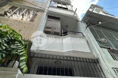 Ngay phạm văn hai trường sa phường 5 tân bình cách vài căn ra bờ kè hxh 4 tầng btct 5