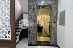 Nhà đẹp phú diễn ô tô thang máy tiện ích xung quanhh