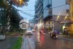 Viên ngọc quý mặt hồ tây mặt phố từ hoa lô góc dt rộng 126 tỷ