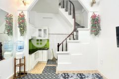 Chính chủ bán nhà 2 ngõ 14650 tân mai 5m ra ô tô, nhà đẹp dt 20m4 tầng2.5 tỷ