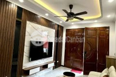 Bán gấp nhà phố trạm, long biên, 5 tầng x 4m mặt tiền, lô góc, gara, giá nhỉnh 5 tỷ.