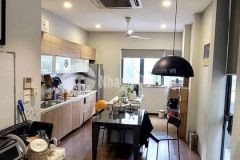 Nhà mặt phố trường chinh. thanh xuân. lô góc ô tô. vỉa hè. dt 50m2.. giá 20,45 tỷ.