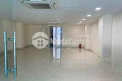 Văn phòng trống dt 60m2 giá bao pql nước đường nguyễn trọng tuyển q. phú nhuận.