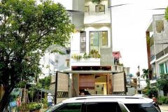 Cần bán căn nhà đẹp 3 mê 3 tầng mặt tiền đường phần lăng 8,thanh khê,đà nẵngcó hồ bơi.