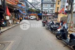 Nhà mới 6t thang máy mặt phố văn chương, oto tránh, 15,5 tỷ