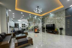 Nhà mặt tiền đường bến phú lâm, 111m2 1 trệt 2 lầu 1 tum, giá tốt chỉ 16,2 tỷ