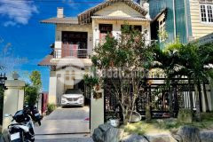 Bán gấp biệt thự ngay công an tỉnh mặt tiền đường nhựa giá tốt