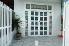 Ngộp ngân hàng bán gấp căn nhà 112m2 đ.tỉnh lộ 7, phước thạnh, shr, 590tr