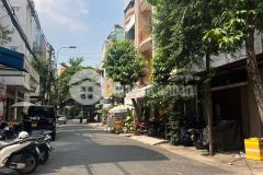 Tanbinh nhỉnh 3tỷtl nhà đẹp 4tầng btct 40m nhà mới vào ở ngay gần chợ vải tân bình.