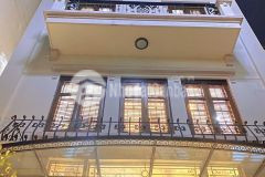 Biệt thự tuyệt đẹp 5t thang máy phố đội cấn, 100m2, mặt tiền 7,5m