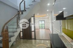 Bán nhà 5t 35mgiá 3,x tỷ lô góc, ôtô vào tiện ích vài bước gần ngã tư trịnh văn bô