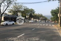 Bán gấp nhà 3 tầng 3 mê mặt tiền hồ hán thương sơn trà đà nẵng 100m2 chỉ 7.55 tỷ thương lượng