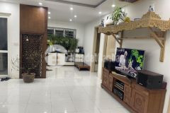 Cần bán gấp căn hộ 3pn view hồ điều hòa, full nội thất tại kdt thanh hà hà đông