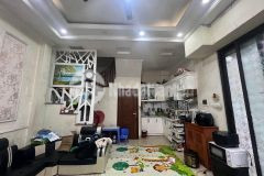 Bán nhà bát khối, nhà đẹp, ô tô đỗ cửa, 30m2, 4,4 tỷ