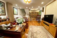 Bán nhà kim đồng, 40m2, 5 tầng, chỉ 8 tỷ. 0828408222