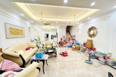 Bán nhà đền lừ 1,phân lô, ô tô, 50m2, 5 tầng, chỉ 10.5 tỷ. 0828408222