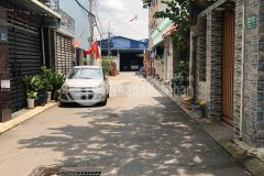 Bán gấp dãy trọ 135m25x27chợ 339 phước long b, q9, giá 6,5 tỷ.