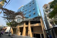 Chính chủ cho thuê tòa vp mặt phố hoàng ngân, dt 400m2, mt 16m, lô góc 3 mặt thoáng. gía 500trth