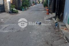 Chỉ 3 tỷ, nhà 3 tầng, 4m x 9 m, hẻm xe tải, 1 ngắn ra phan văn hớn, q.12.