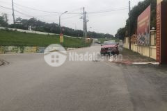 Đất đẹp hiếm thoáng đường chân đê 13.5m phúc lợi dt 114m2. giá 12.9 tỷ