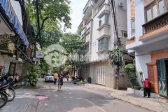 Cực hiếm măt phố an xá, ba đình, kinh doanh, an ninh tốt, ở ngay, 45mx4t nhỉnh 5 tỷ