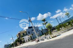 300m2 đất ođt sổ sẵn 2 lô gần chợ sát trục đường nhựa.