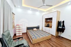 Bán nhà phan đình giót. thanh xuân. lô góc thang máy. dt 40m2. 5 tầng. giá 6,98 tỷ.