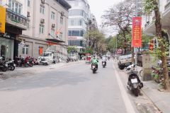 Sổ đỏ 1 chủ duy nhất, mặt phố cửa bắc, mặt tiền 10m, diện tích 305m2