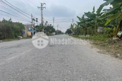 Chính chủ gửi bán đất mặt đường trục chính 402 tl 362