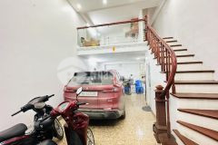 Cần bán nhà lạc long quân ô tô vào nhà