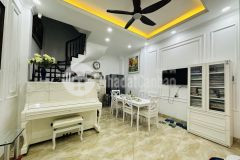 Bán nhà ngọc hà 38m, ba đình, dân trí cao, nhà đẹp, 10m ô tô đỗ. giá 6 tỷ