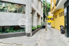 P.5, bình thạnh lê quang định hẻm trước nhà 5m nhà cũ 40m2 4 x 10 giá hơn 4 tỷ.