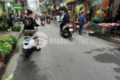 Nhà kinh doanh chợ văn chương khâm thiên 40m2. lh 0839033345.