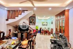 Nhà đẹp dương quảng hàm cầu giấy dân xây, gara, ở luôn 50m4t nhỉnh 12 tỷ