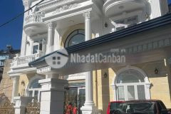 Biệt thự mới keng phong cách hiện đại phường 5