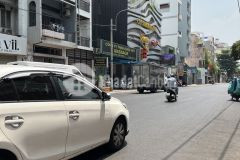 Khu hiếm nhà bán,kế sân bay,hẻm xe hơi thông đào duy anh,phú nhuận, 109m2, 5 tầng, 16.99 tỷ