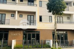 Cần bán gấp shophouse 120m2 kđt centa riveside vsip tp từ sơn cách hà nội 15p di chuyển