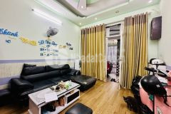 Ban nha âu dương lân phường 3 quận 8 dt 65m2 giá 4.7 ty